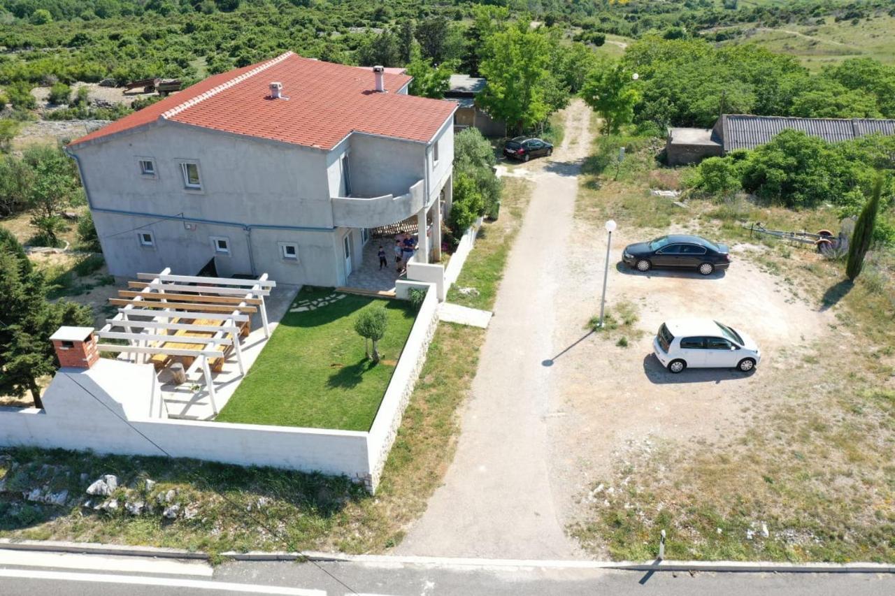 Apartman Skolj Jovici  Buitenkant foto