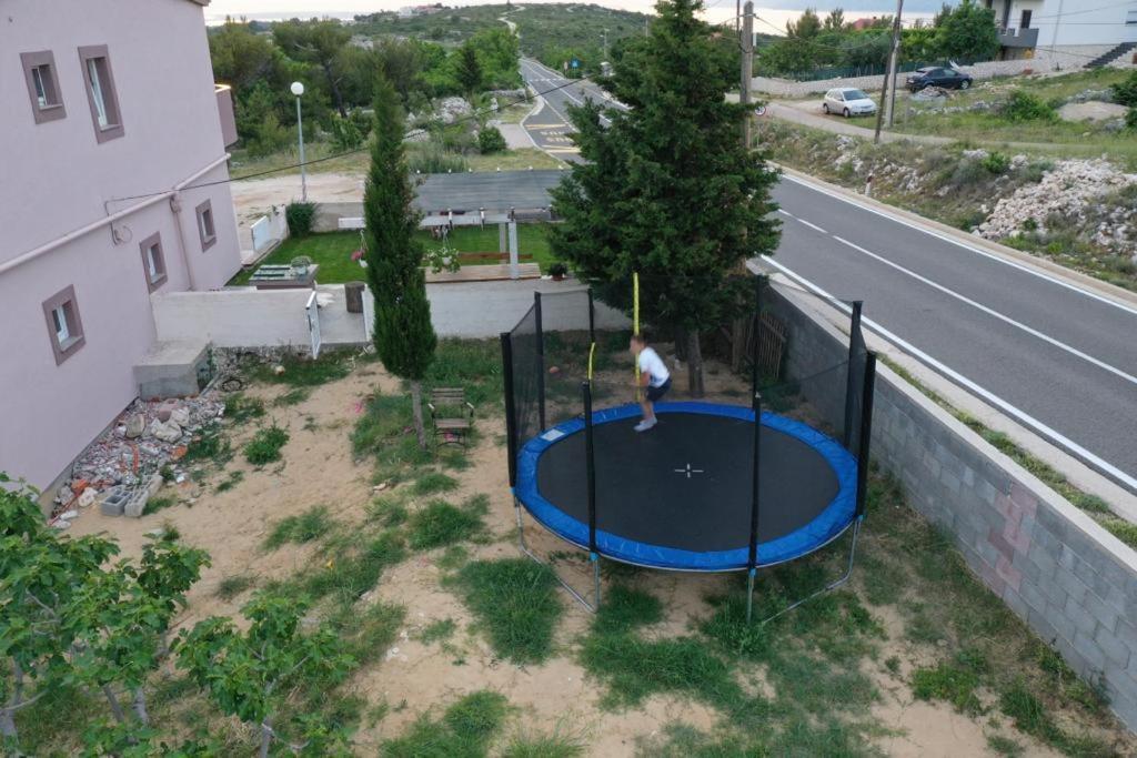 Apartman Skolj Jovici  Buitenkant foto